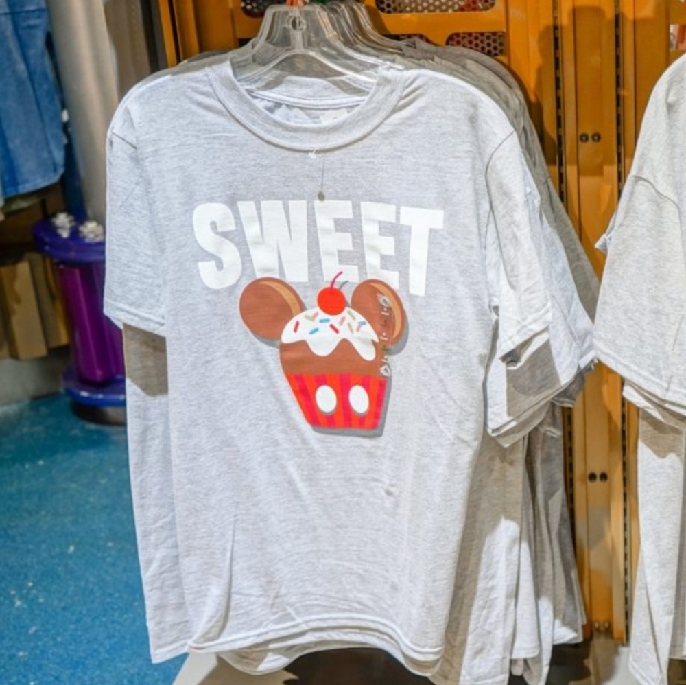 DisneyParks  Mickey Mouse SWEET Cupcake Tshirt D-Lish Treats Collection  Size S